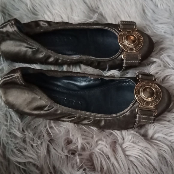 Burberry flats - Picture 5 of 8